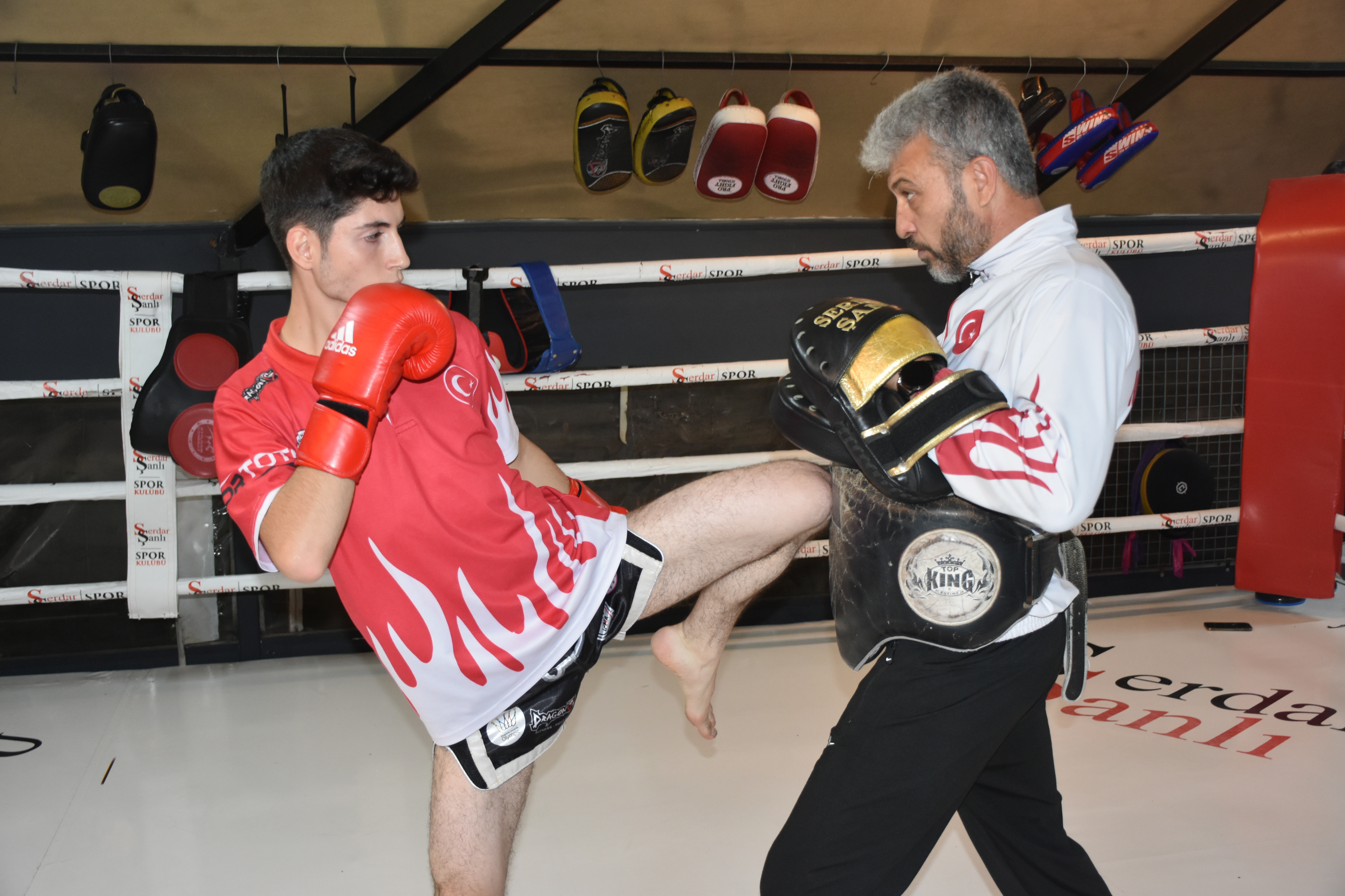 AKDENİZ ÜLKELERİ MUAYTHAİ AÇIK KUPASI'NA AFYON'DAN 5 SPORCU KATILACAK