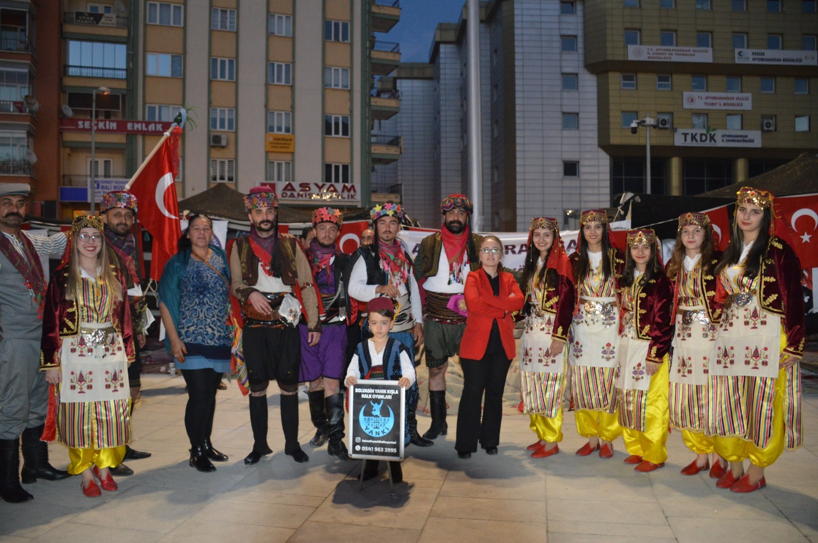 SARABAND VE DROGOS'TAN MUHTEŞEM AÇILIŞ