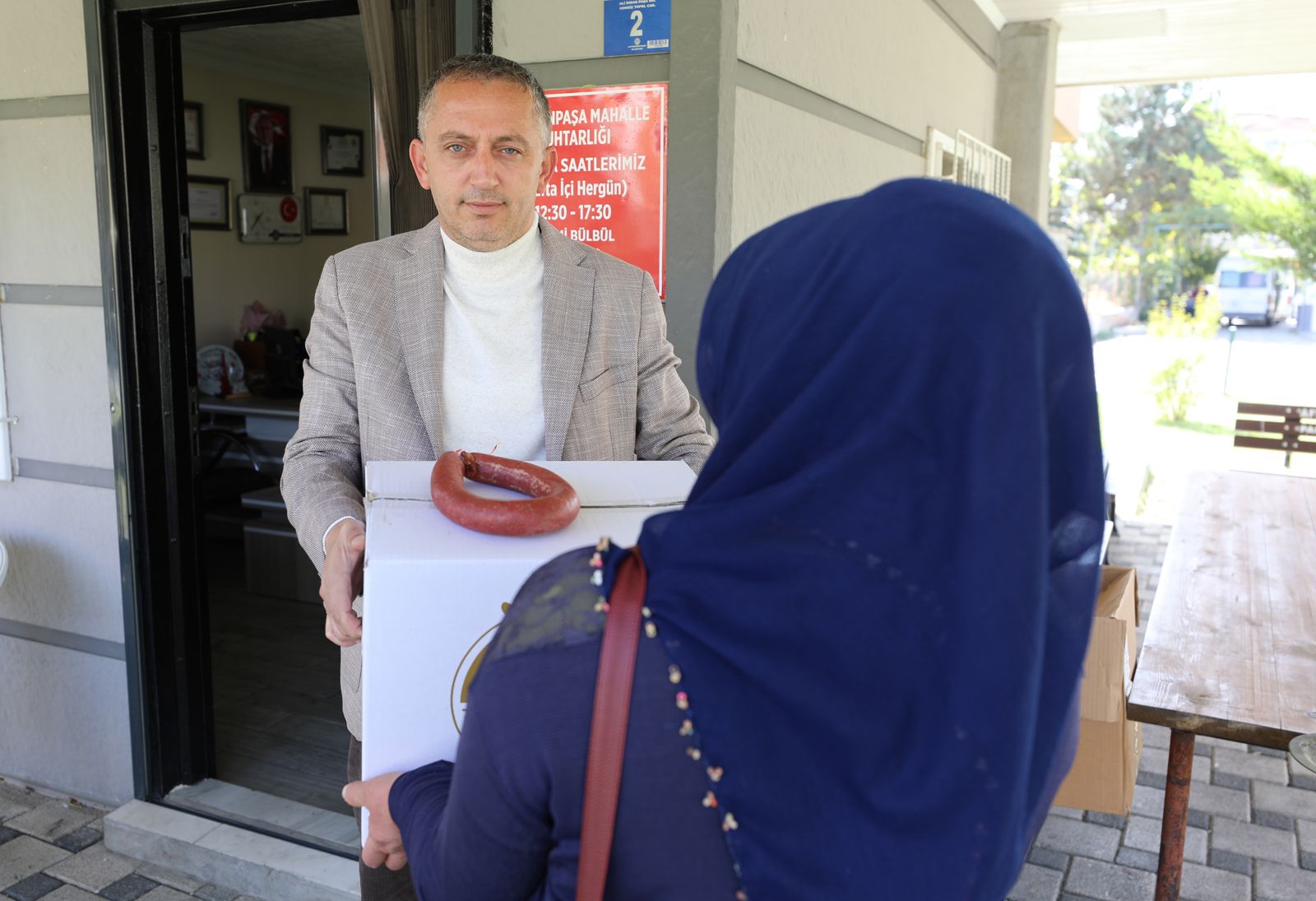 “İHTİYAÇ SAHİBİ VATANDAŞLARIMIZIN YANINDAYIZ”