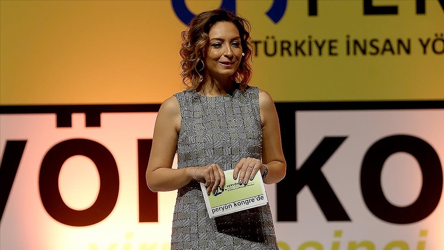 EAPM'NİN İLK KADIN BAŞKANI TÜRKİYE'DEN BERNA ÖZTINAZ OLDU
