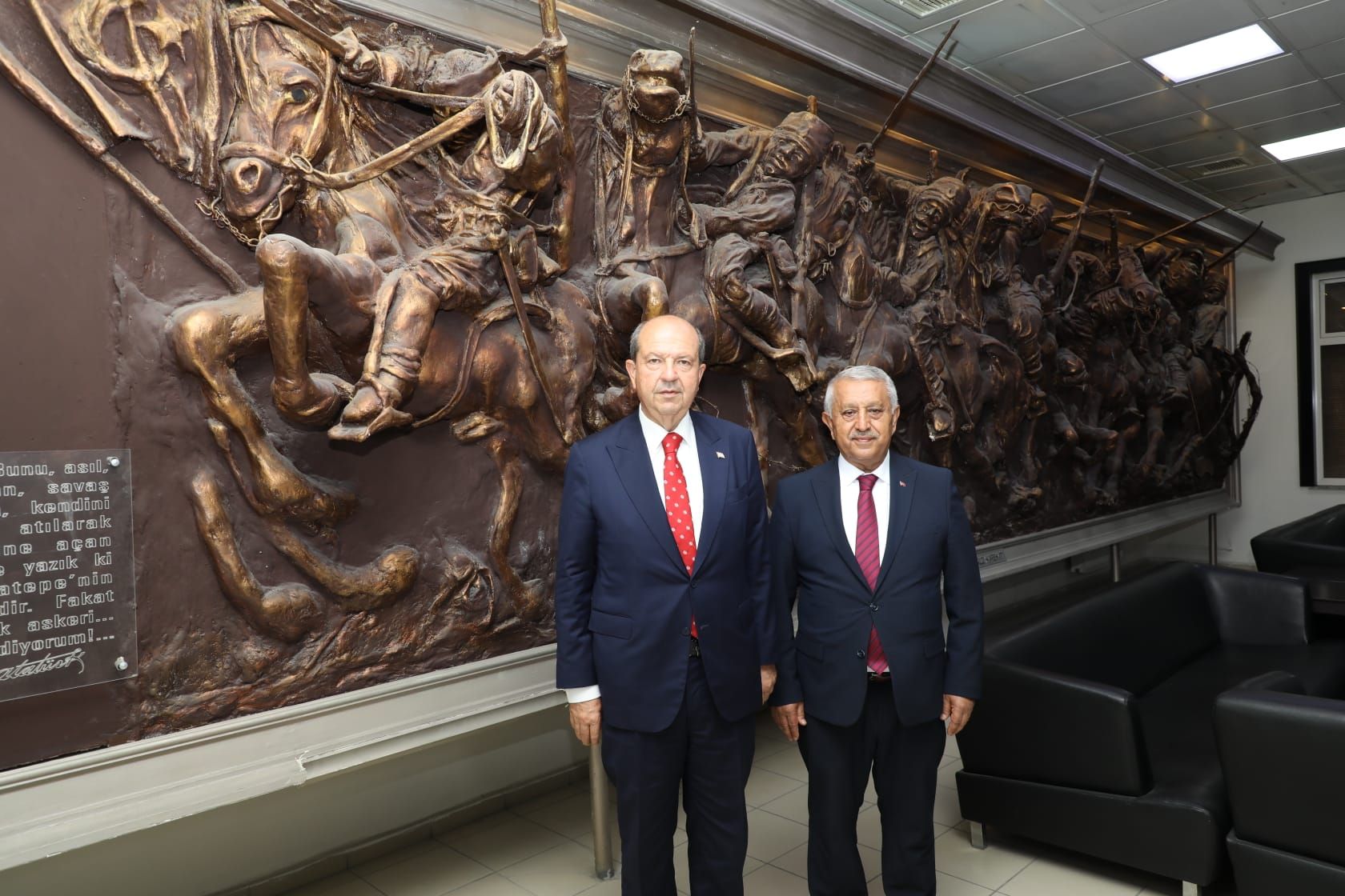"AFYONKARAHİSAR KADİM BİR ŞEHİR"