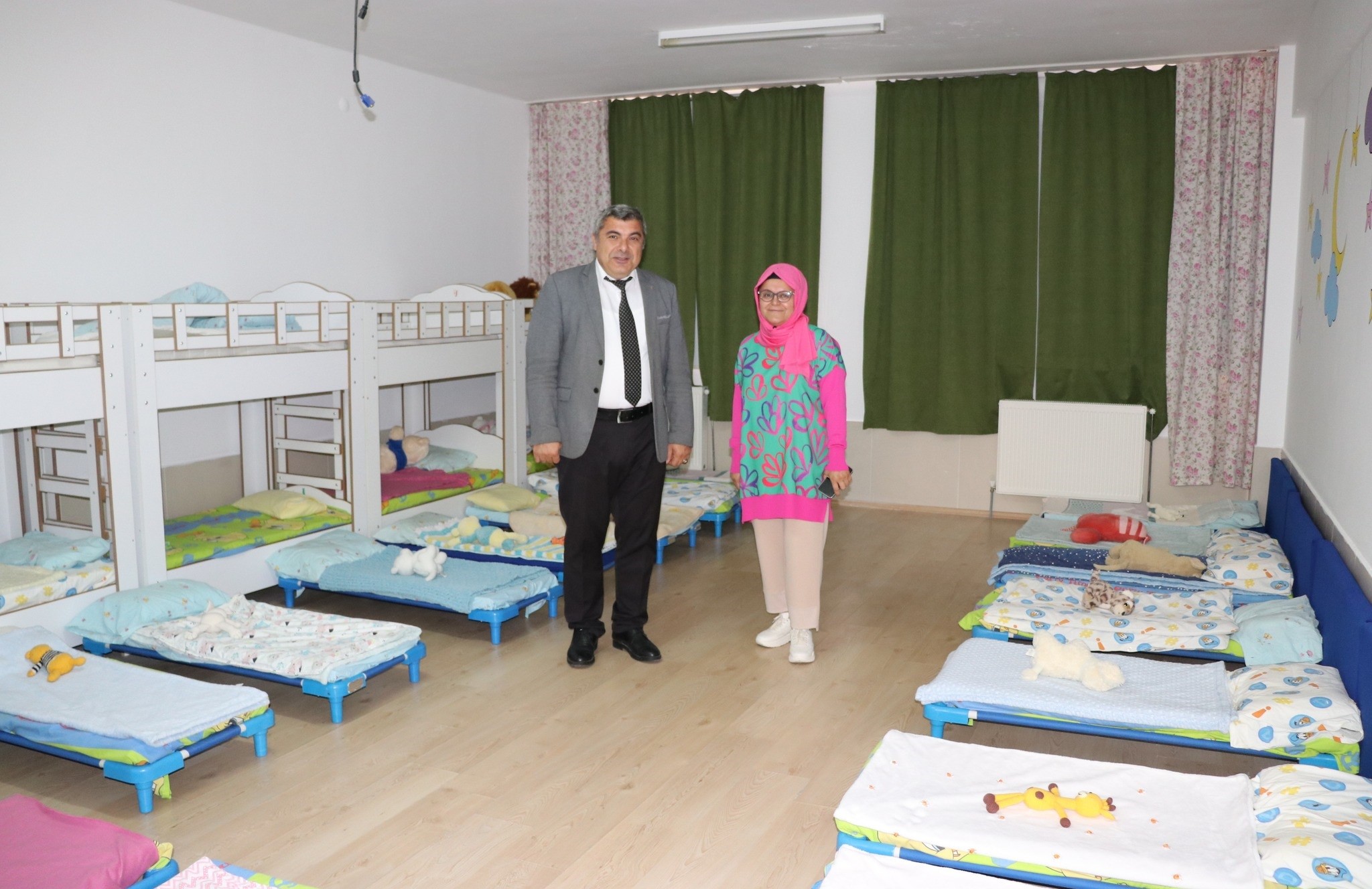 SÜNNETCİ MİNİK ÖĞRENCİLERLE BULUŞTU