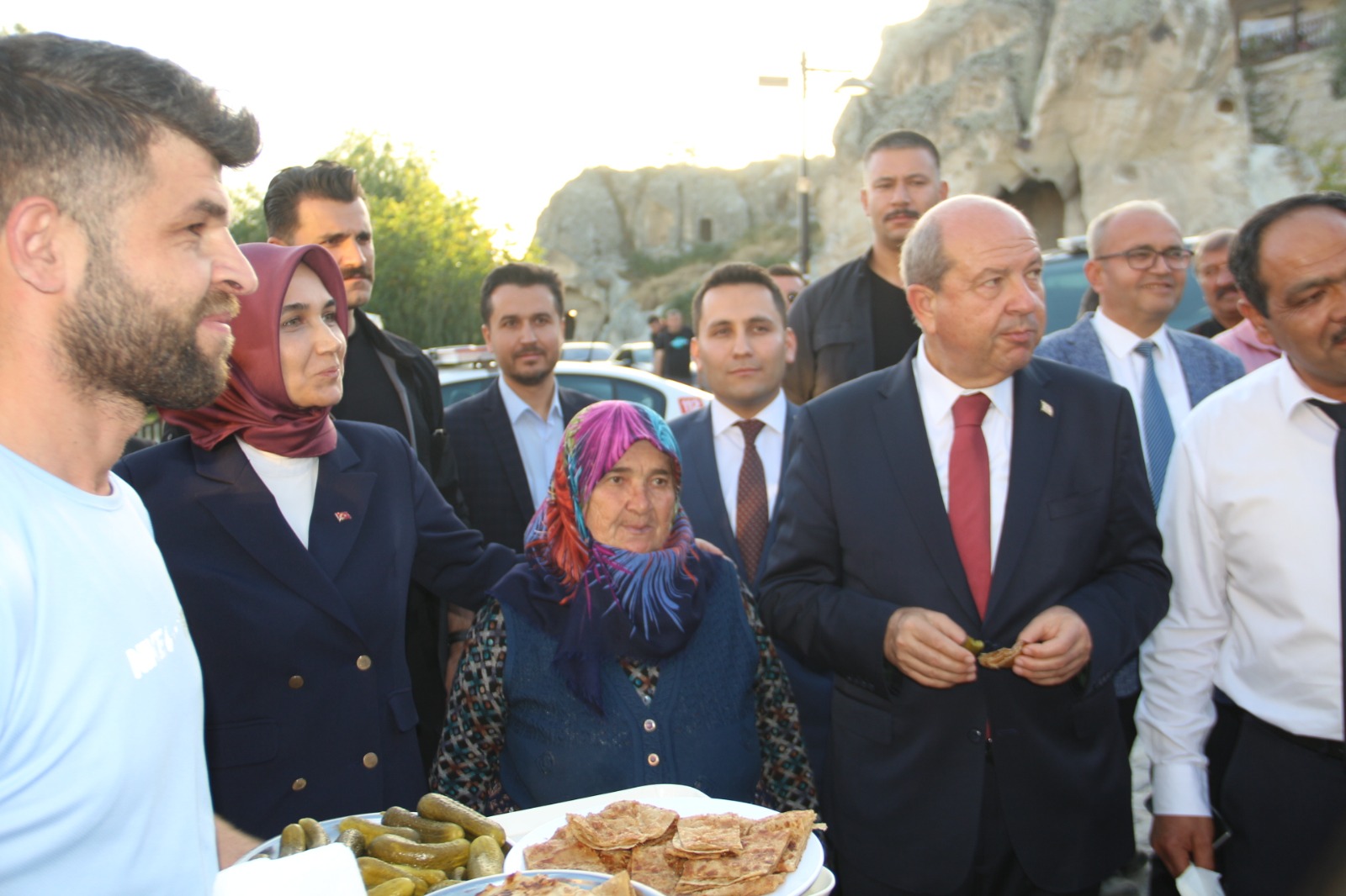 CUMHURBAŞKANI TATAR AYAZİN'DE