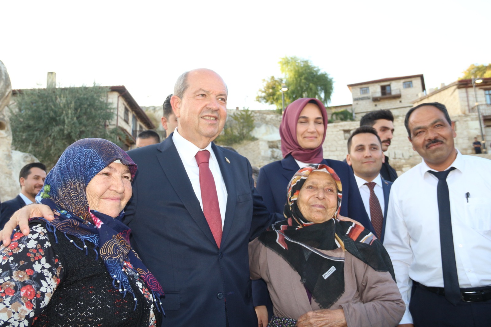 CUMHURBAŞKANI TATAR AYAZİN'DE