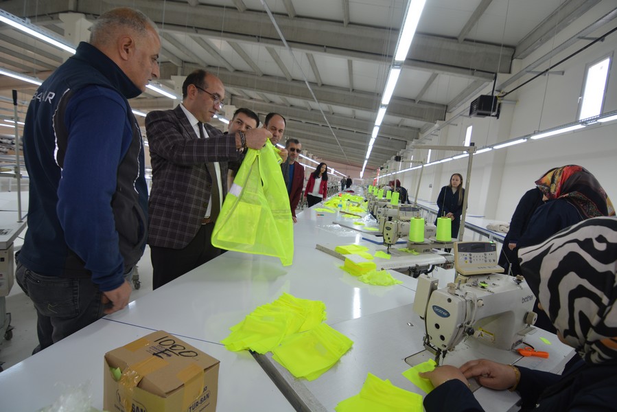 SANDIKLI’DA DEV TESİS HİZMETE AÇILDI