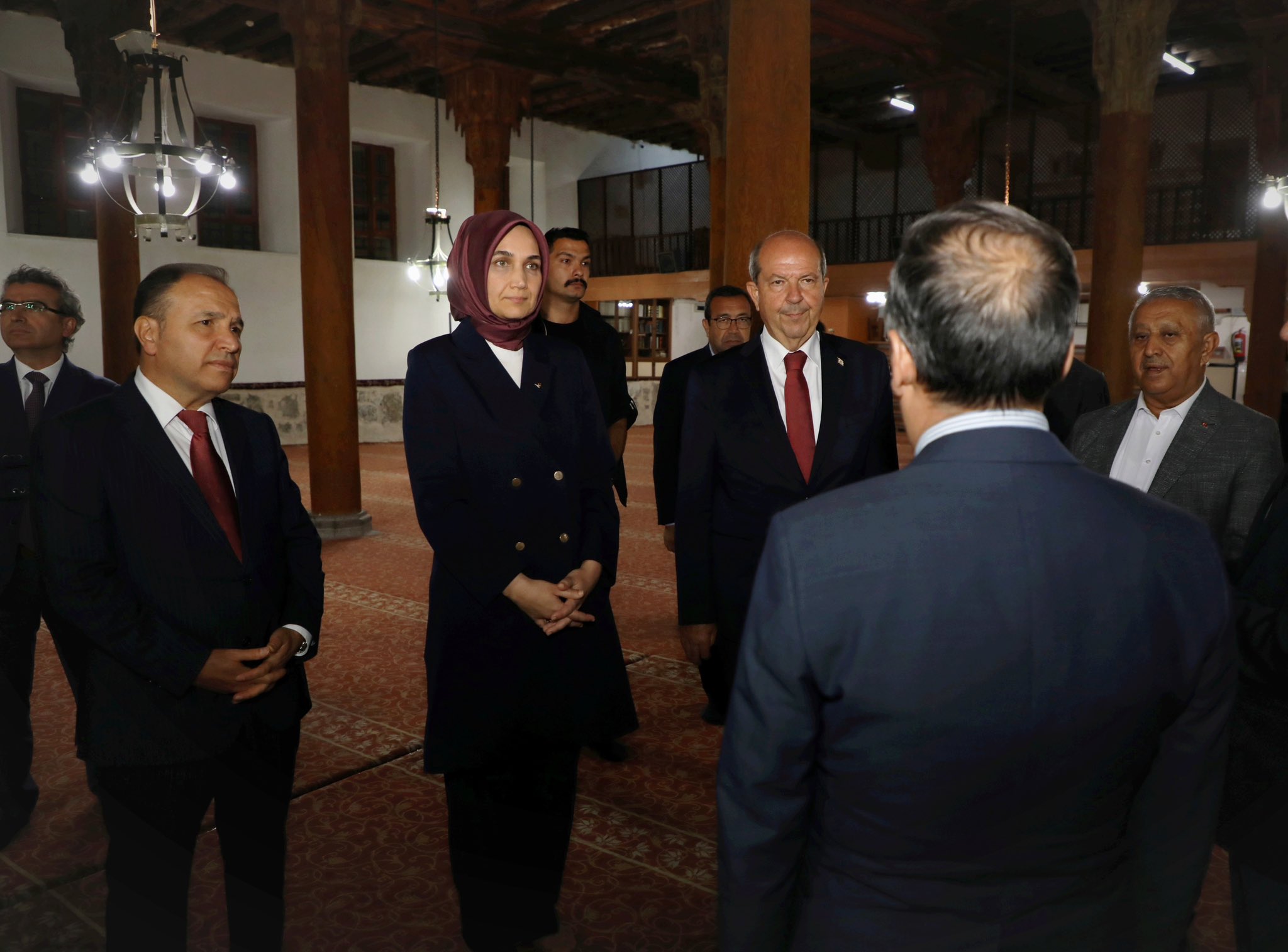 TARİHİ ULU CAMİİ’Yİ İNCELEDİ
