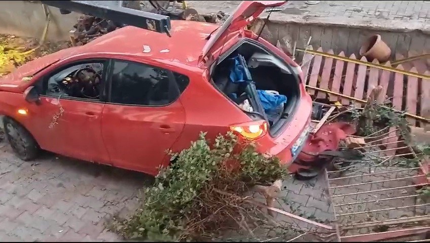KENDİSİNİ TACİZ EDEN SÜRÜCÜYÜ ÖLDÜRDÜ