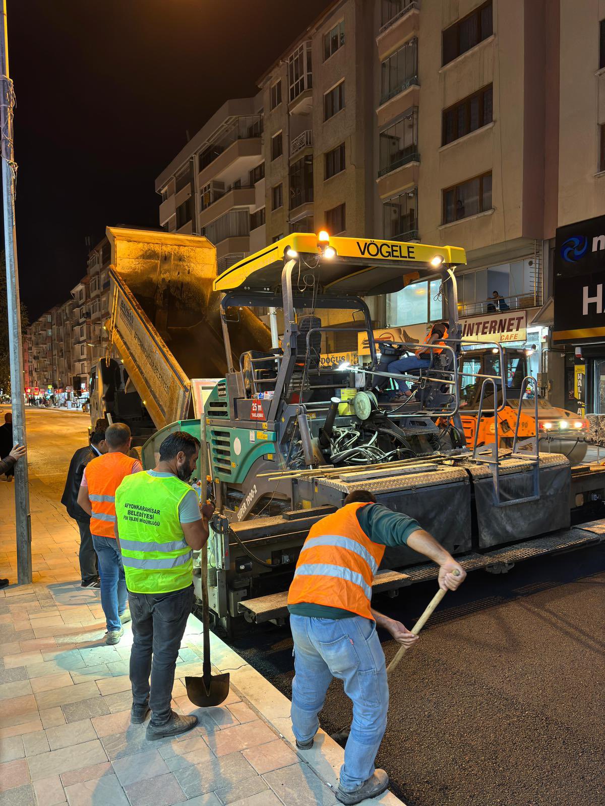 SICAK ASFALT SERİMİNE GEÇİLDİ