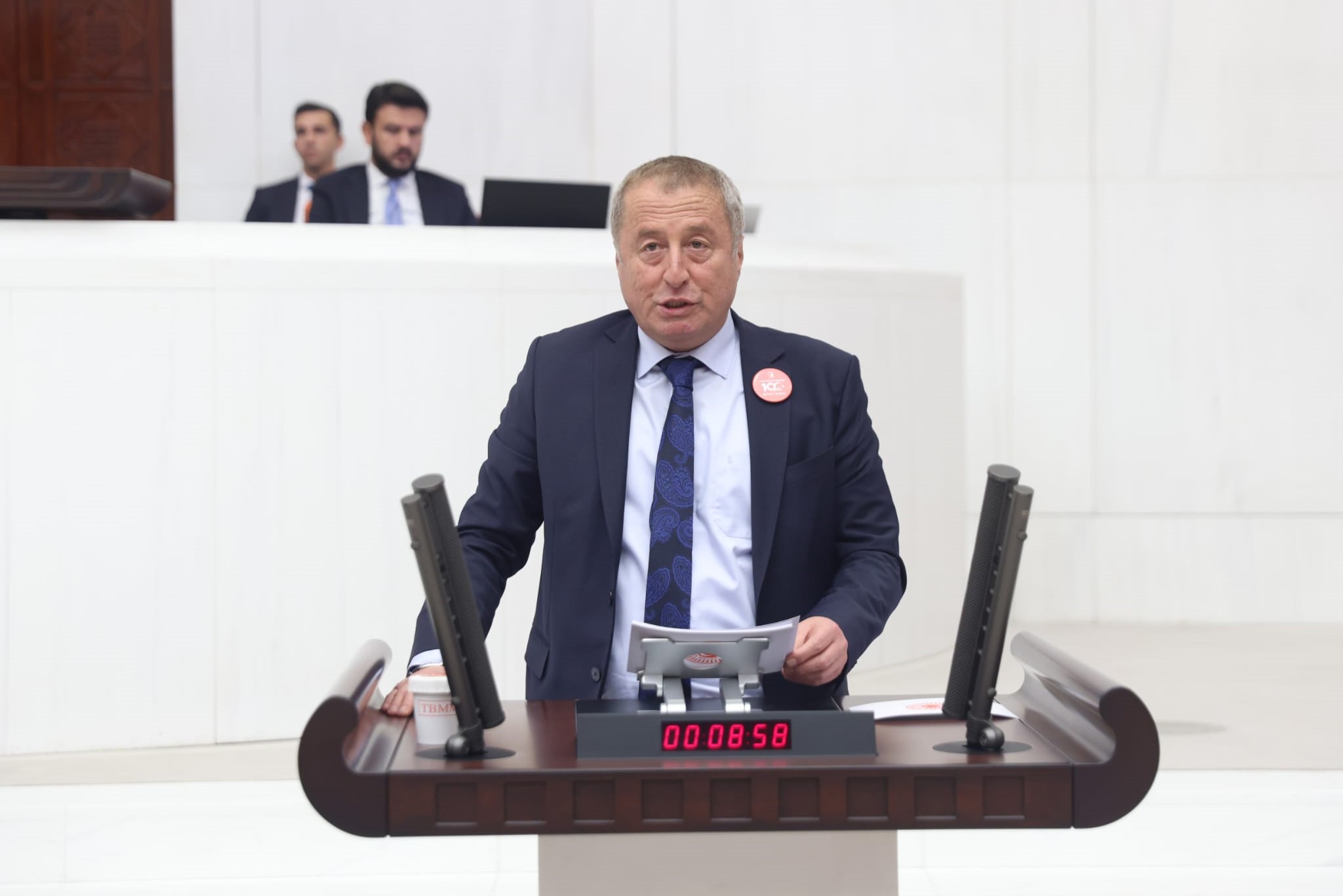 “AKP KUTLAMA DEĞİL ERDOĞAN PROPAGANDASI YAPIYOR!”