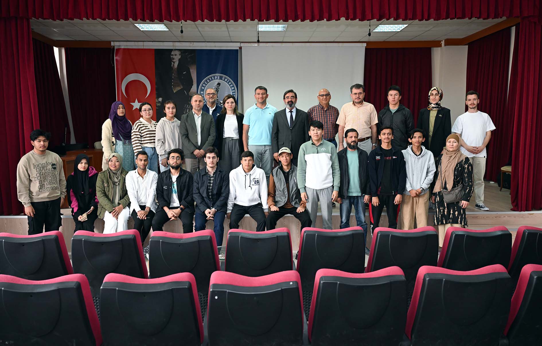 “TÜRK GELENEĞİ SÖZLÜ KÜLTÜRE DAYANIYOR”