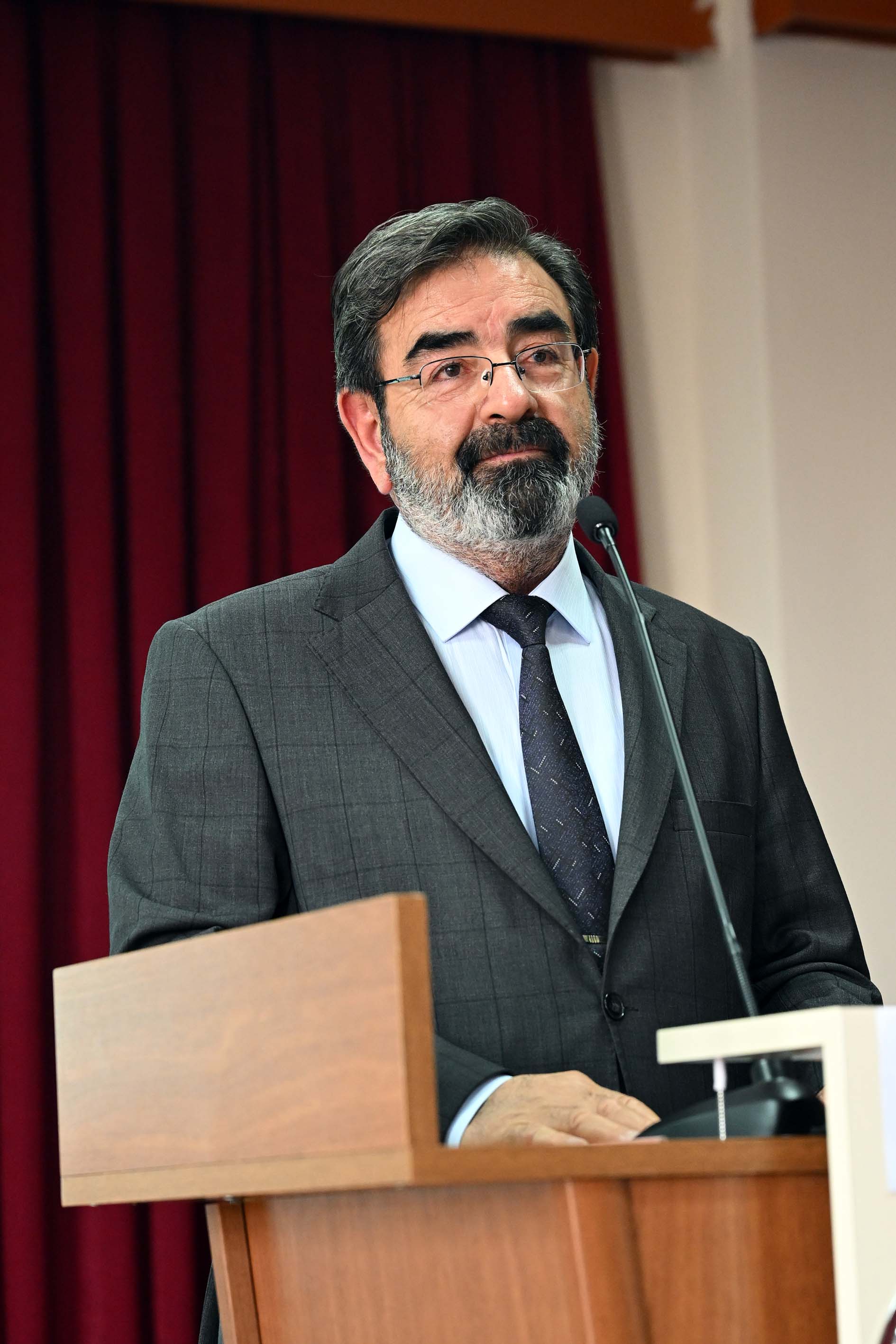 “TÜRK GELENEĞİ SÖZLÜ KÜLTÜRE DAYANIYOR”