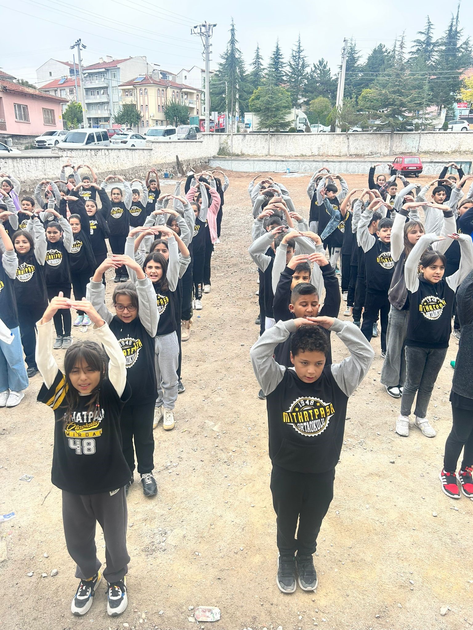 FEDA TÜRKİYEM GÖSTERİSİ BÜYÜK İLGİ GÖRDÜ