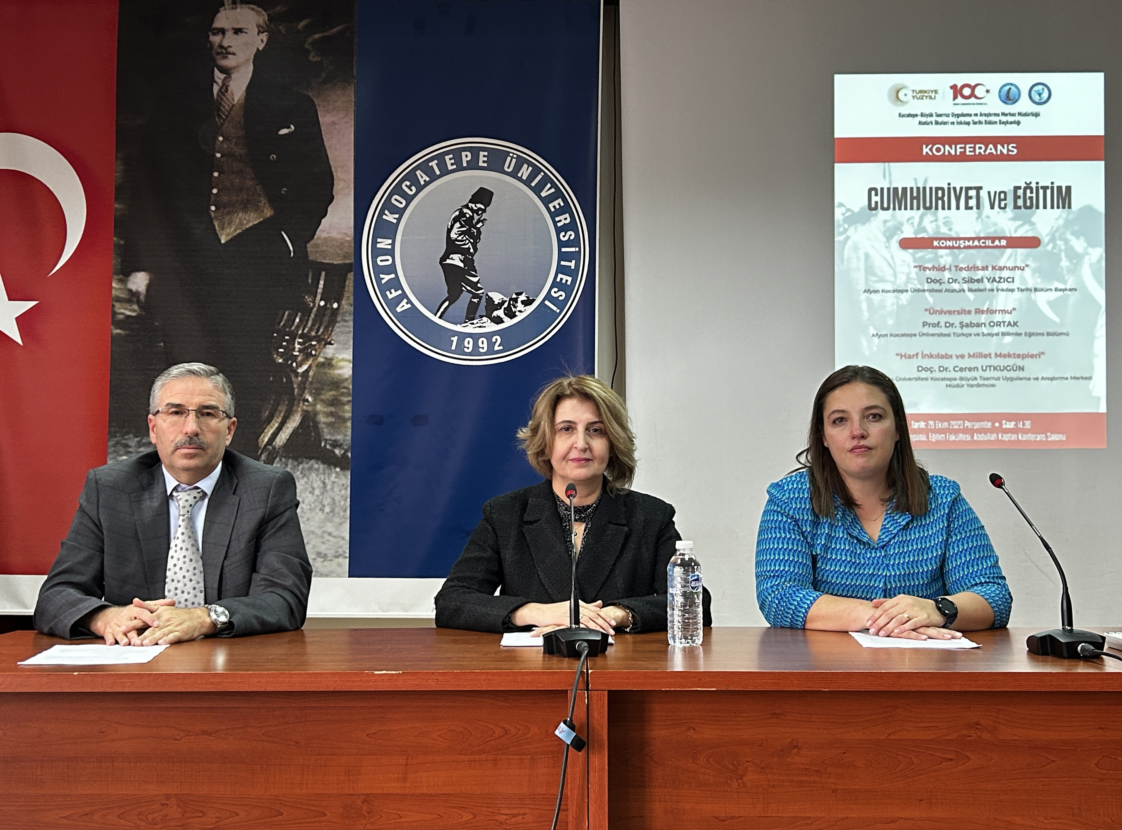 “CUMHURİYET VE EĞİTİM” KONFERANSI DÜZENLENDİ