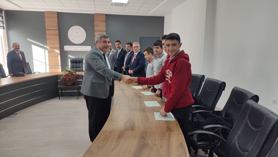 YURT DIŞI STAJINI MACARİSTAN’DA TAMAMLADILAR