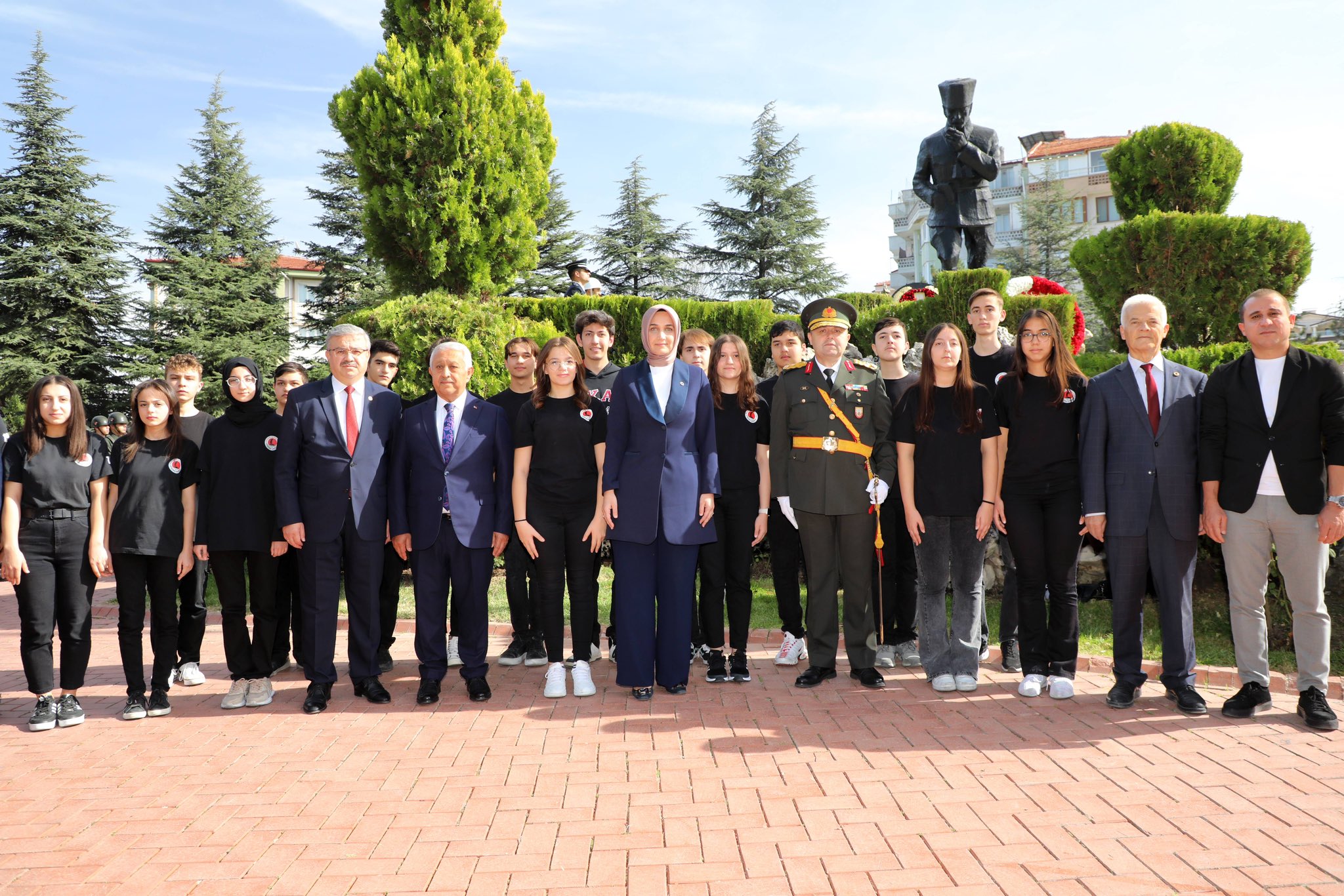 100. YIL KUTLAMALARI KOCATEPE ANITINDA DEVAM ETTİ