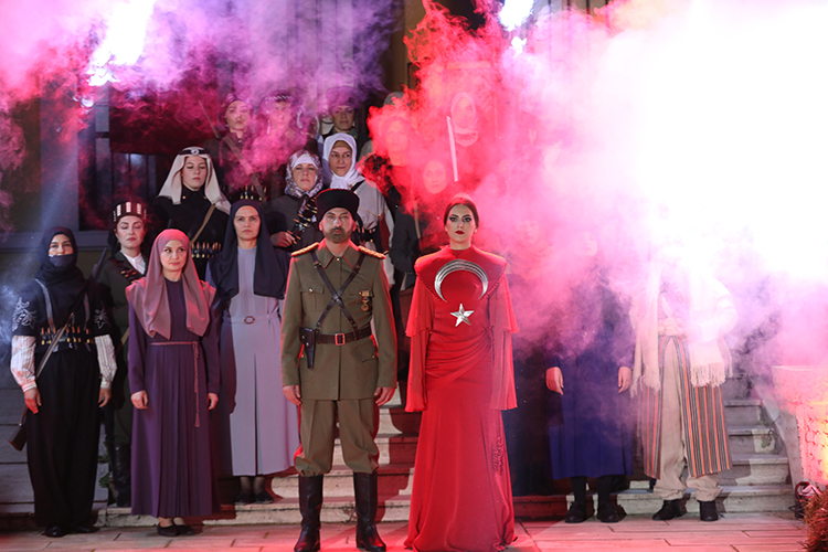 ‘MİLLİ MÜCADELENİN KADIN KAHRAMANLARI’
