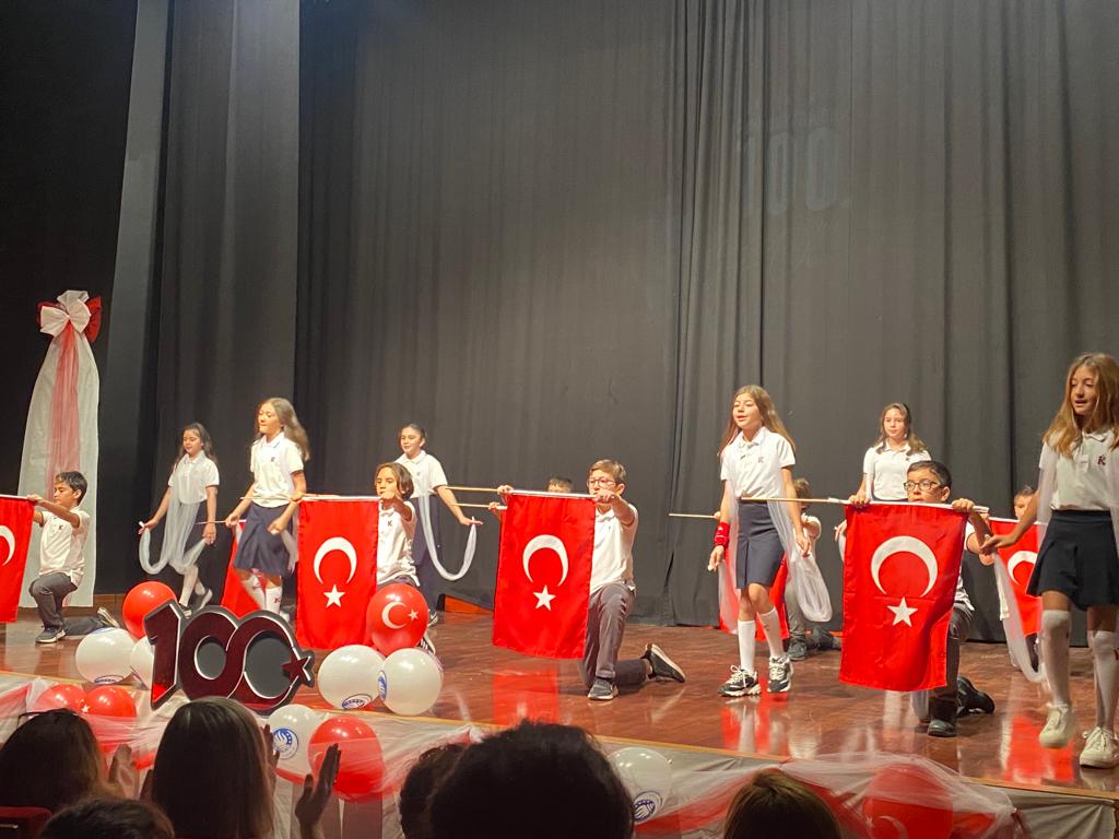 TED AFYON KOLEJİNDEN 100 YIL ÇOŞKUSU