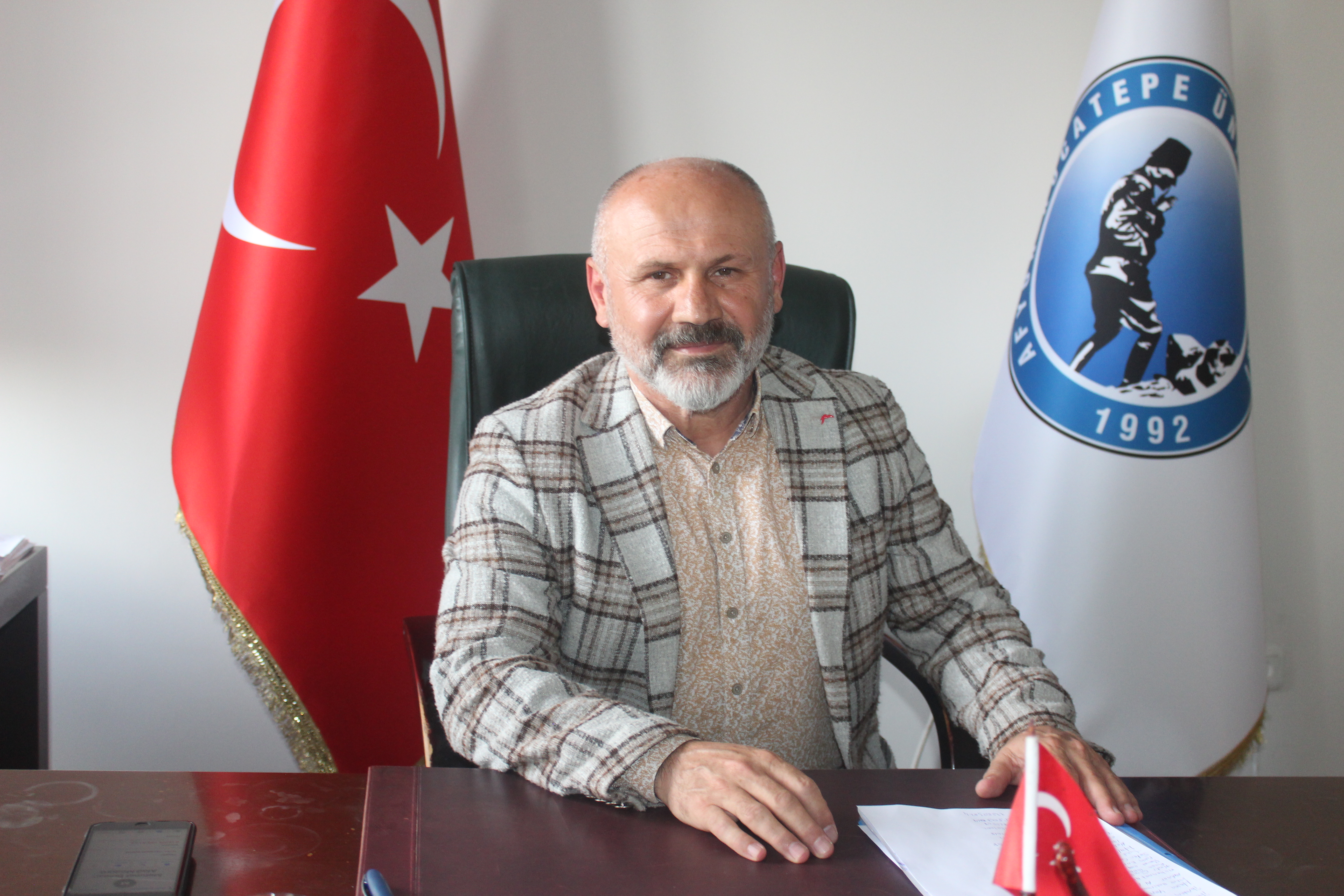 "DÜNYAYA AÇILMAK İÇİN KAYAK MERKEZİ PROJESİ TAMAMLANMALI"