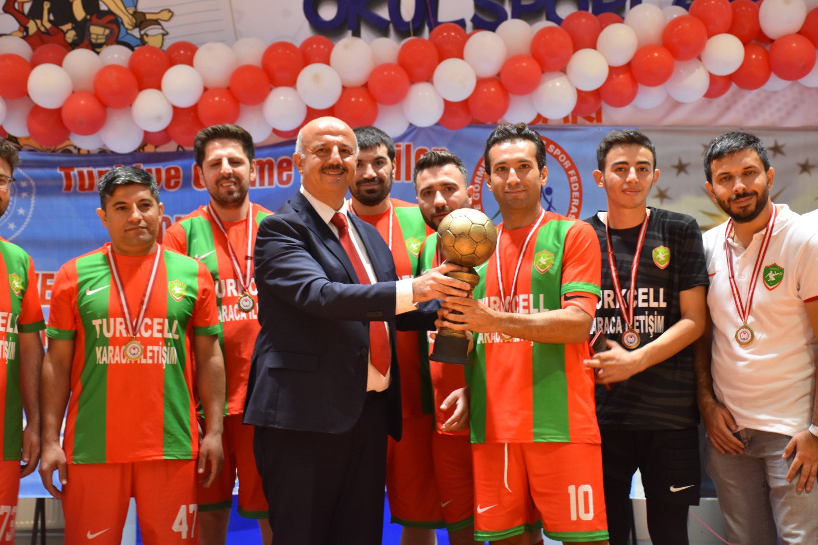 AFYONKARAHİSAR'DA GÖRME ENGELLİLER FUTSAL TURNUVASI SONA ERDİ