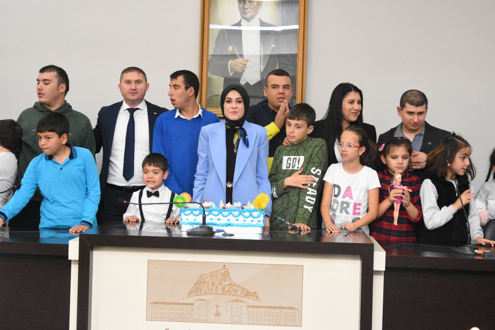 AFYONKARAHİSAR'DA UMUDUN ADI "MAVİ"