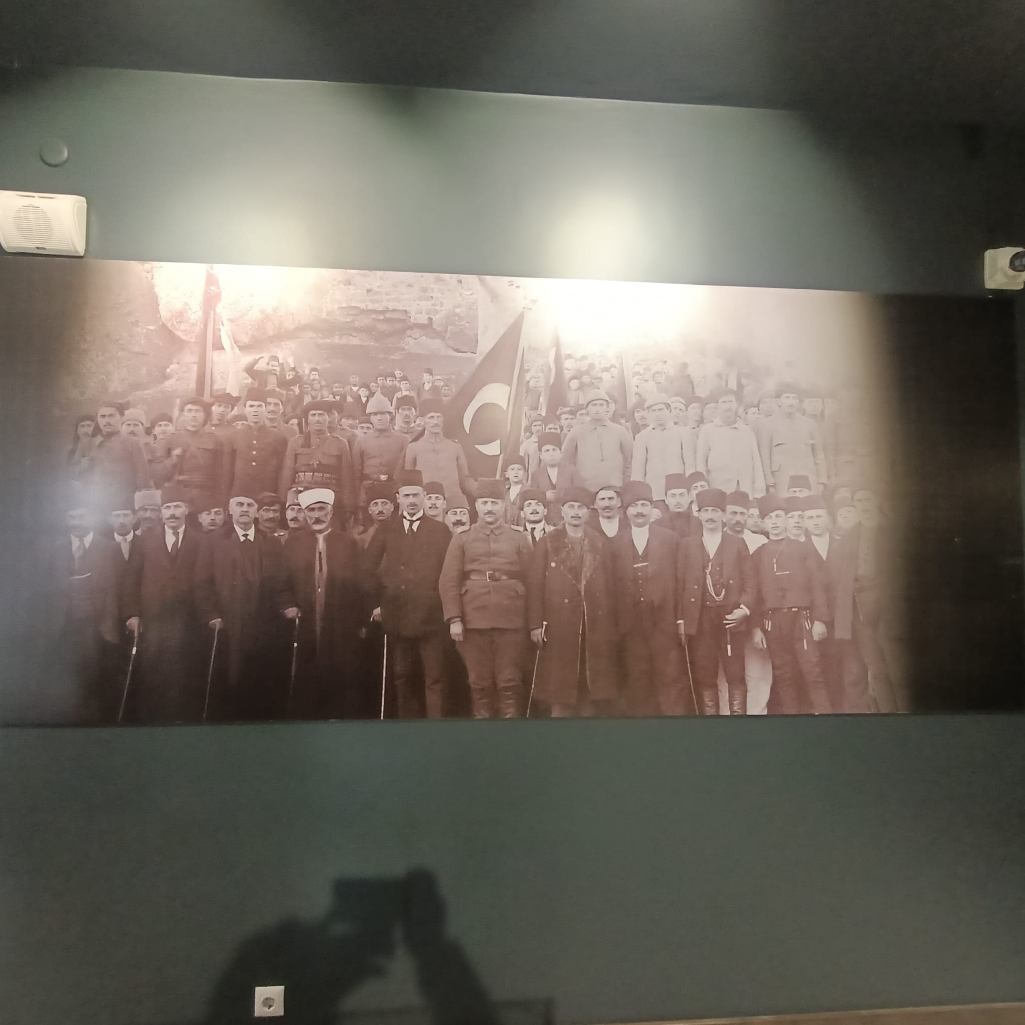 ZAFERİN GÖNÜLLÜ KAHRAMANLARI