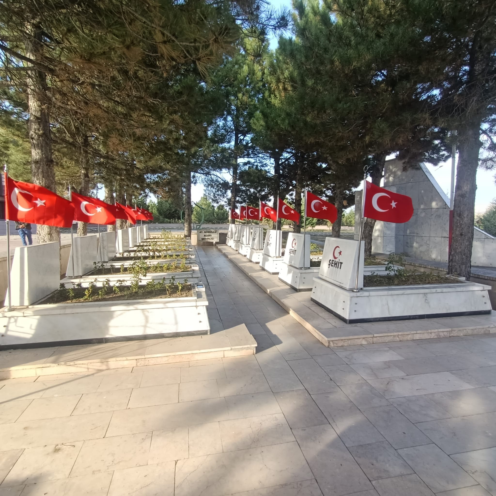 ZAFERİN GÖNÜLLÜ KAHRAMANLARI