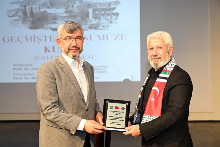 AKÜ'DEN  TARİHİ  SÖYLEŞİ