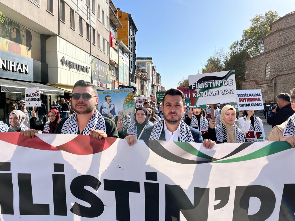 AK PARTİLİ GENÇLERDEN SAY STOP YÜRÜYÜŞÜ
