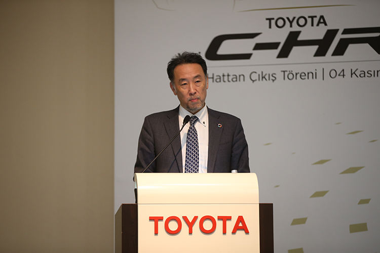 YENİ NESİL TOYOTA C-HR PHEV