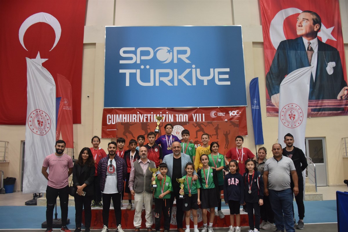 MASADA ŞAMPİYONLUK YARIŞI SONA ERDİ
