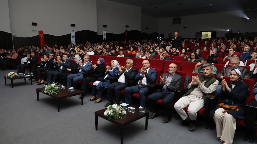 ÜSTAT NECİP FAZIL KISAKÜREK ANILDI