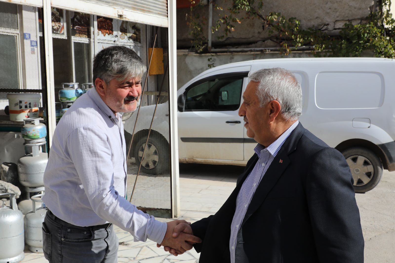 BAŞKAN ZEYBEK ATAKÖY MAHALLESİ'Nİ ZİYARET ETTİ