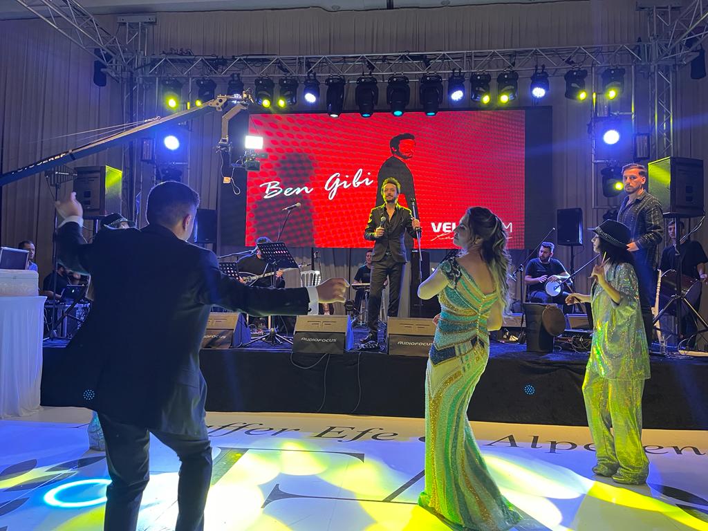 BU DÜĞÜN DİSNEYLAND'I ARATMADI