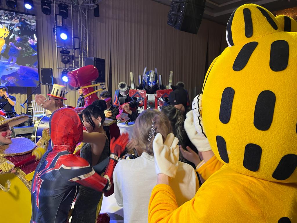 BU DÜĞÜN DİSNEYLAND'I ARATMADI