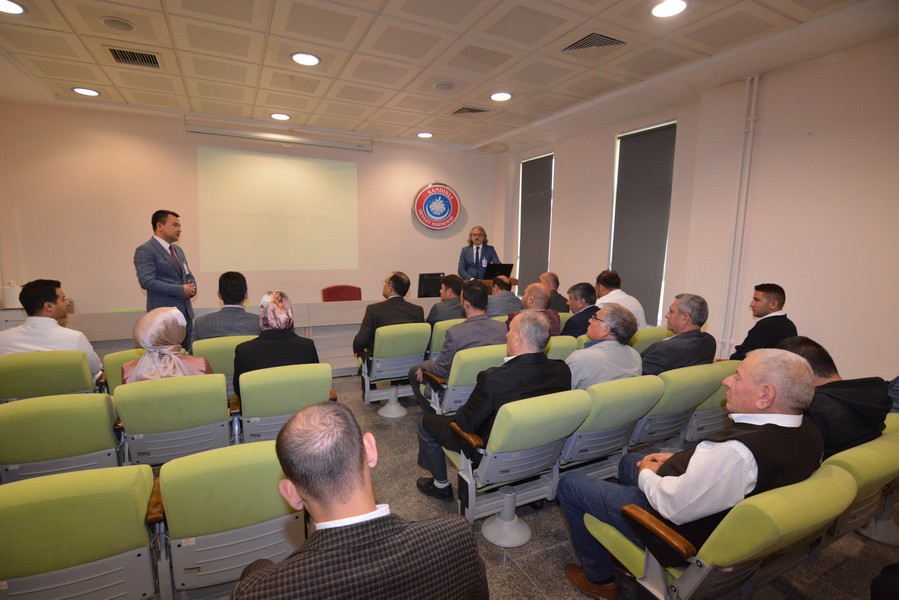 VEKİL  SANDIKLI DEVLET HASTANESİNDEKİ PROGRAMA KATILDI