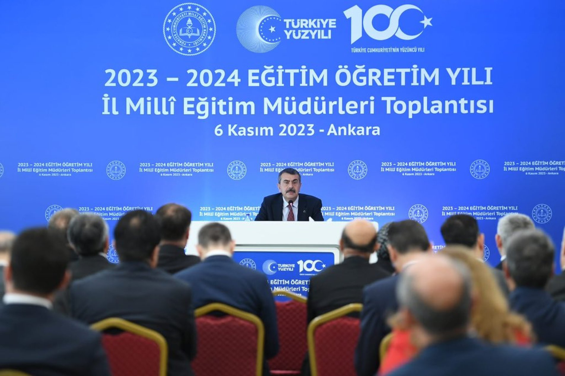 BAKAN TEKİN İL MÜDÜRLERİNİ TOPLADI