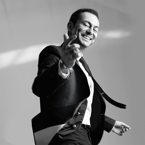Serdar Ortaç'tan Flaş Açıklama