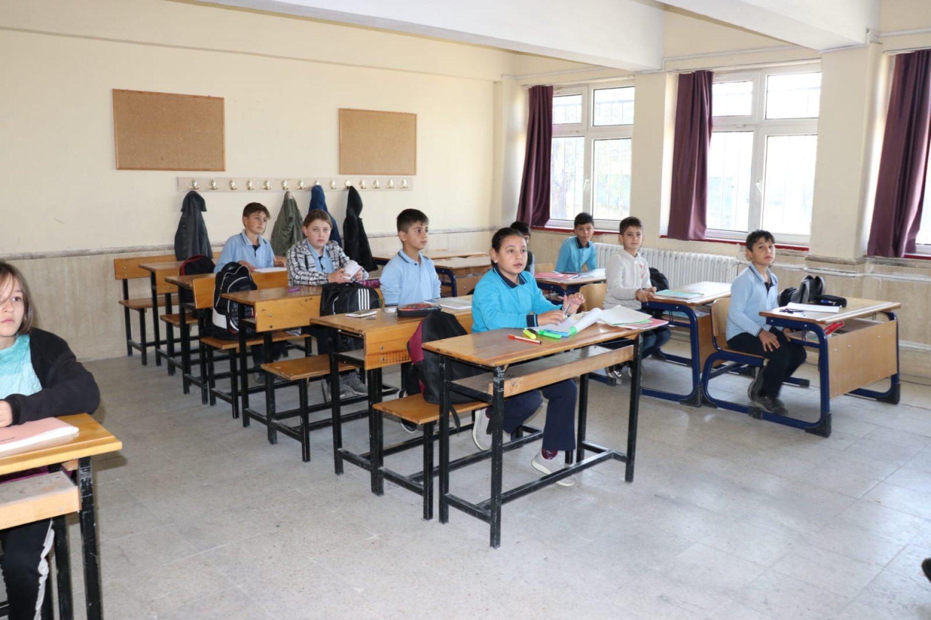 İL MÜDÜRÜ SÜNNETCİ GEBECELER’DE İNCELEMELERDE BULUNDU