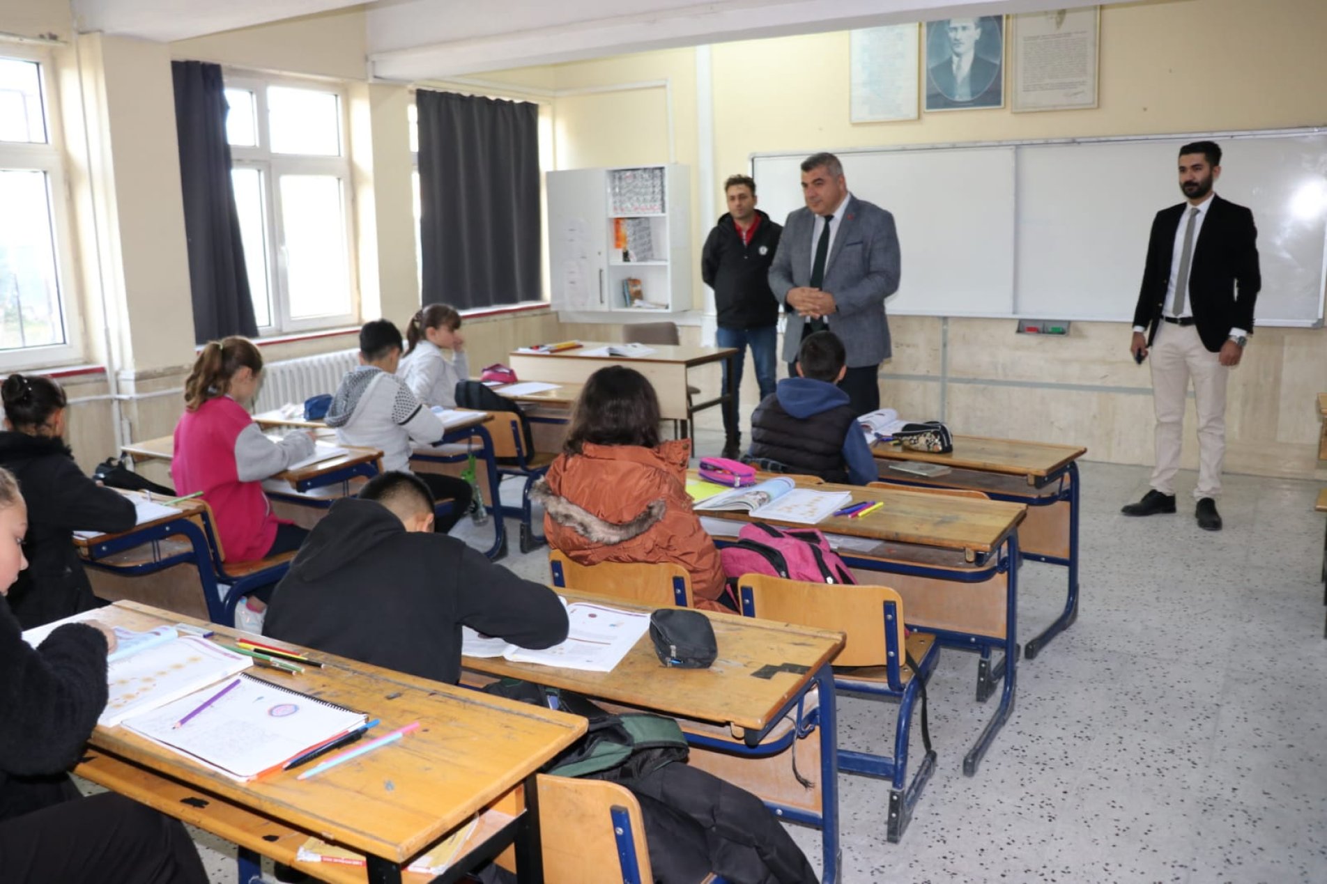 İL MÜDÜRÜ SÜNNETCİ GEBECELER’DE İNCELEMELERDE BULUNDU