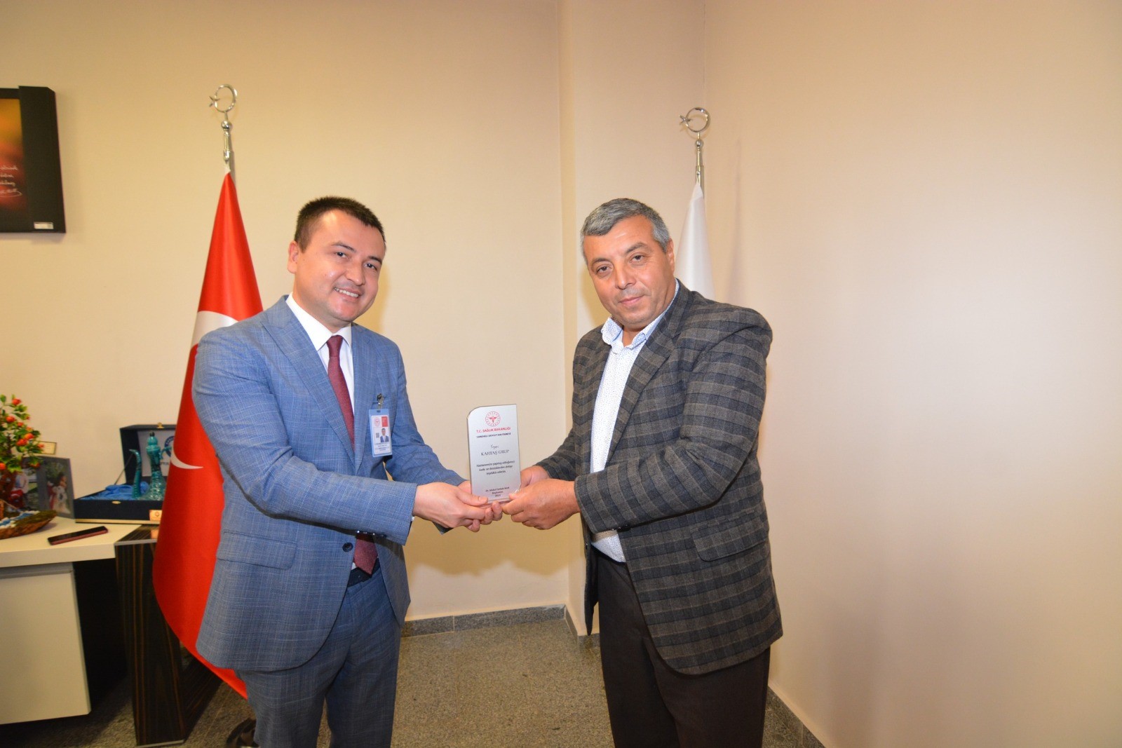 Hayırsever Vatandaşlar İçin Plaket Töreni Düzenlendi