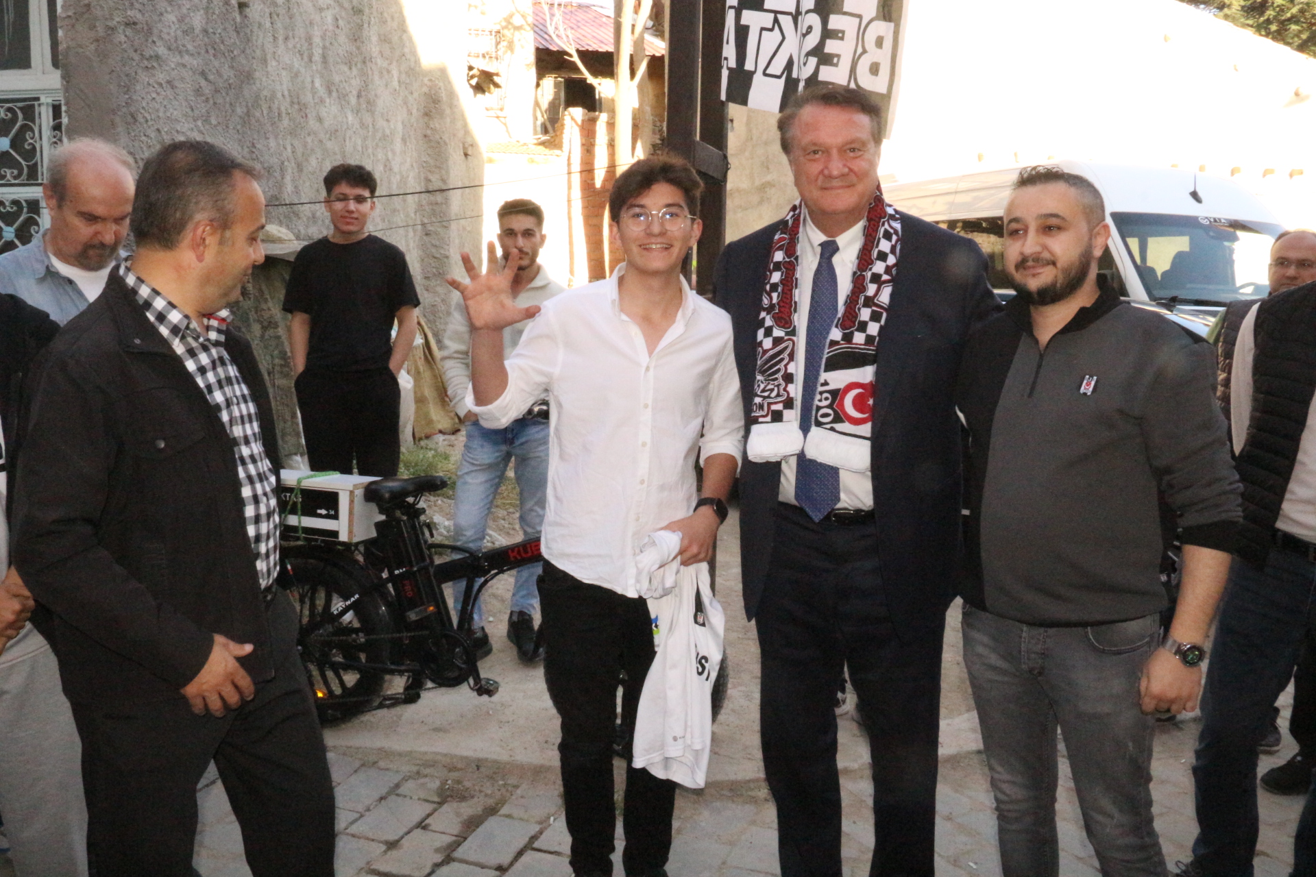 “Kimse Beşiktaş Kulübü Başkanına Parmak Sallayamaz”