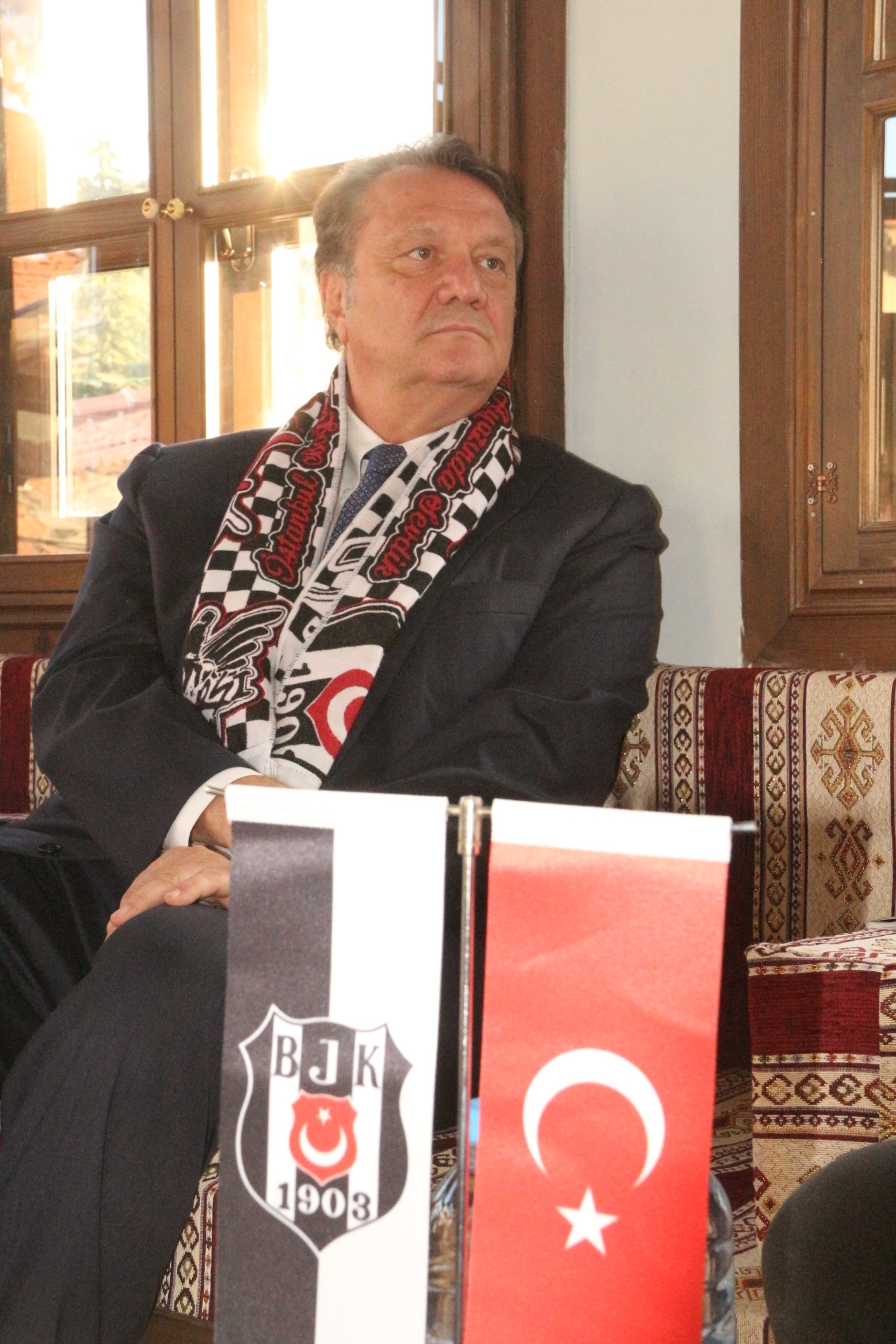 “Kimse Beşiktaş Kulübü Başkanına Parmak Sallayamaz”