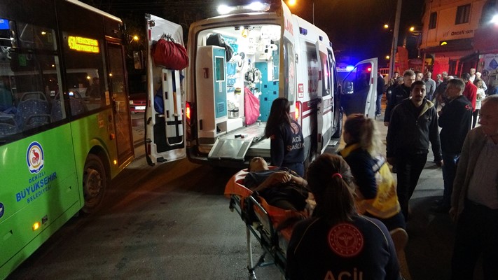 Çocukların bıçaklı kavgasında kan aktı