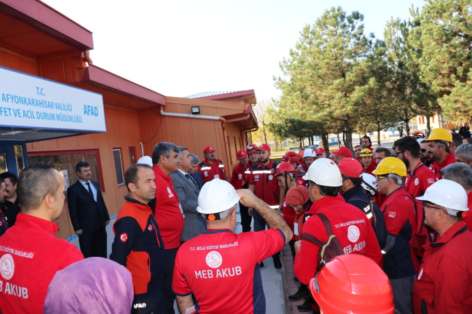 MEB AKUB EKİBİ EĞİTİMDEN GEÇİYOR