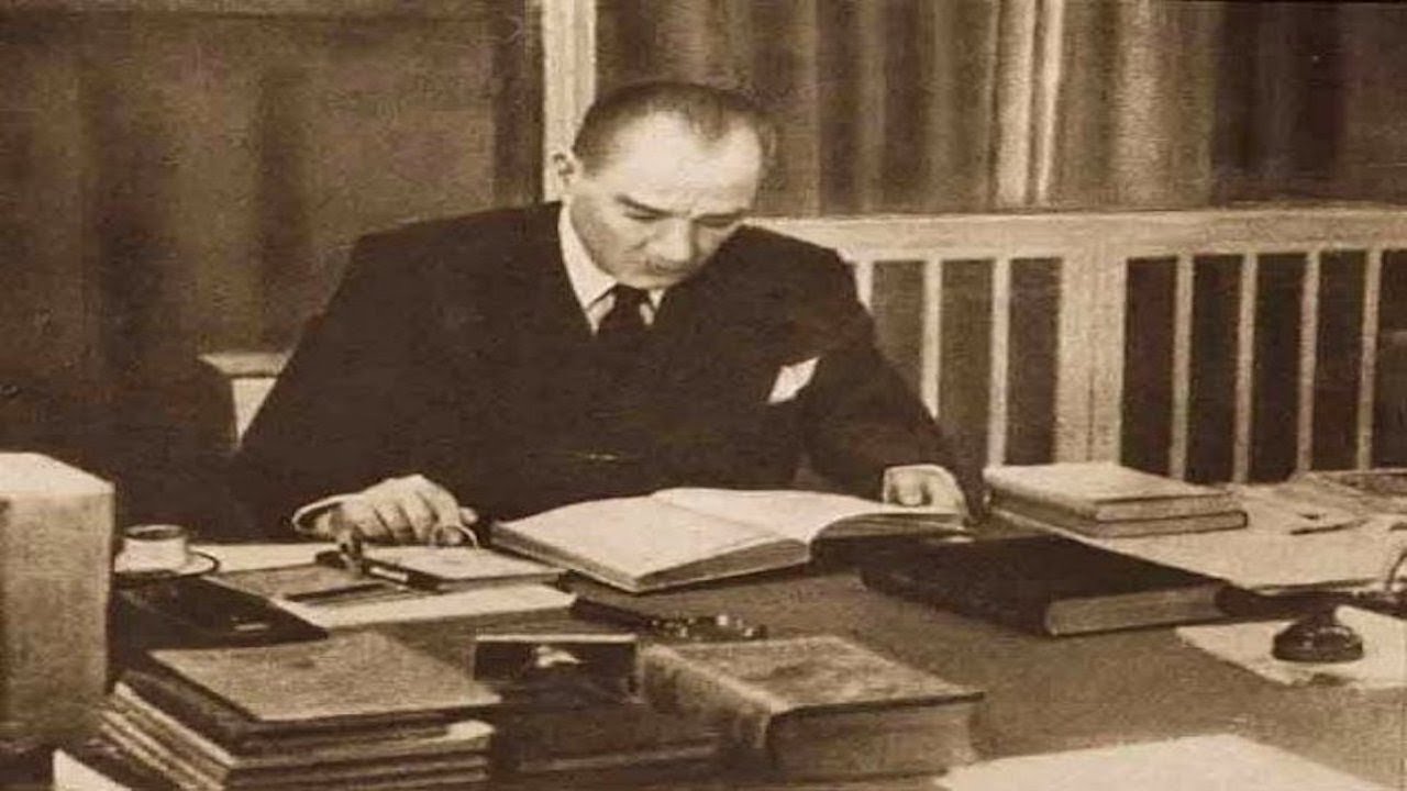 Atatürk'ün yazdığı kitaplar nelerdir?