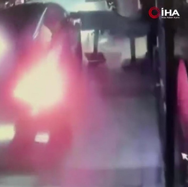 NAVİGASYON MU HATALI YOKSA KADIN MI ALKOLÜ