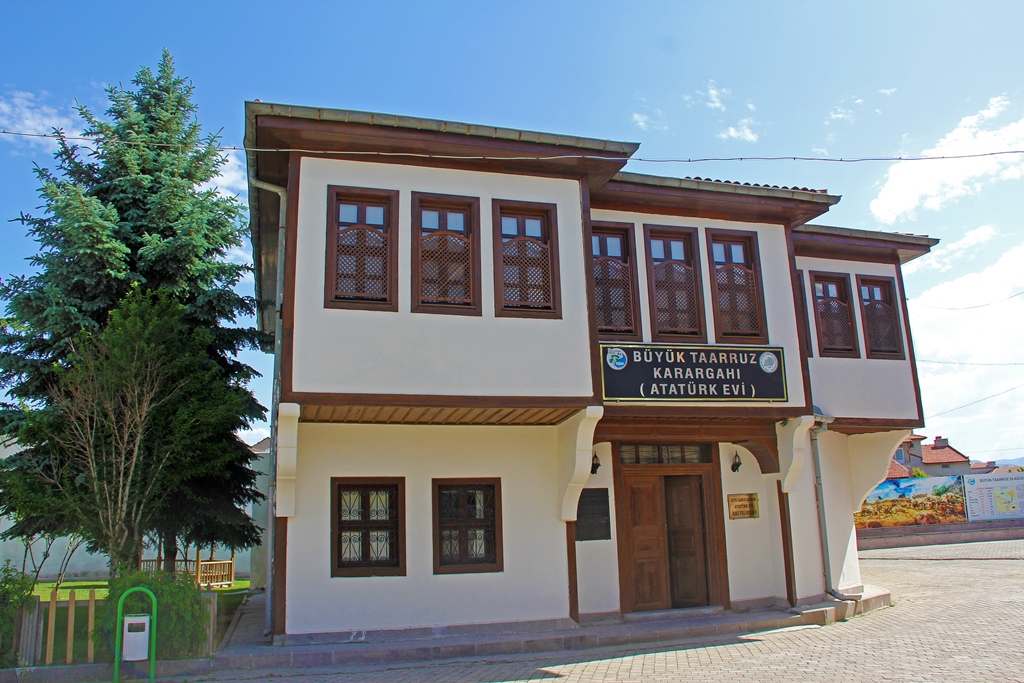 Afyon'da Gezilecek Yerler