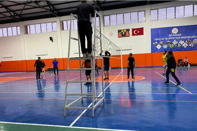 Turnuvanın Şampiyonu Kim Olacak?