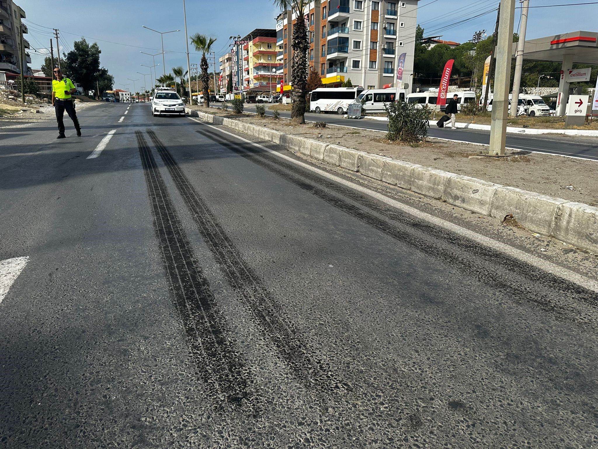 Tır Yaşlı Adama Çarptı