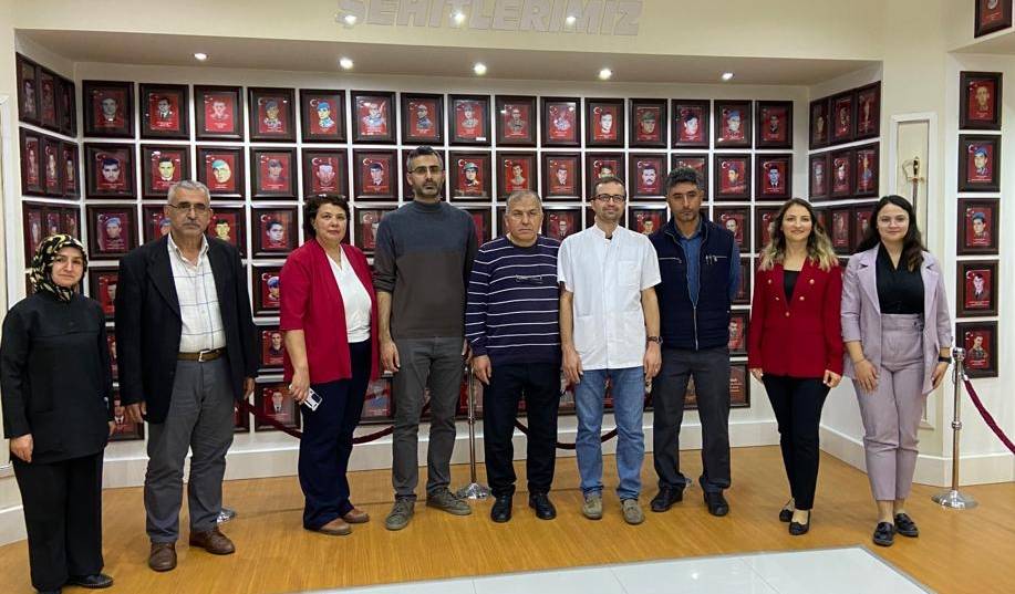 "Sizlere hizmet önceliğimizdir"